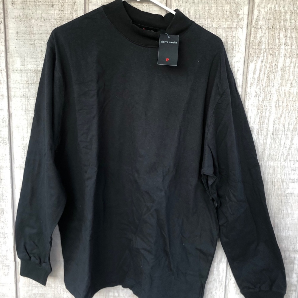Unisex long sleeve shirt